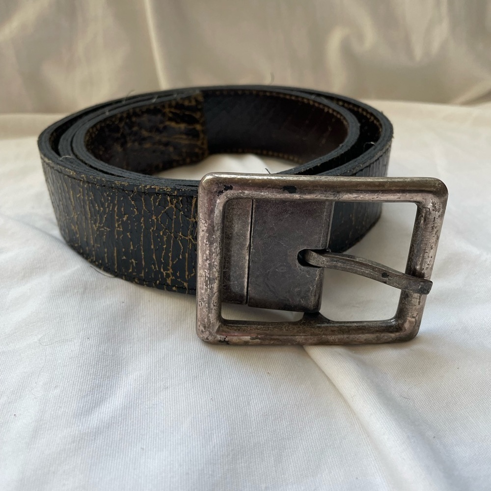 Distressed look reversible black/brown belt silver tone buckle 90’s Y2K Vintage - Picture 1 of 6
